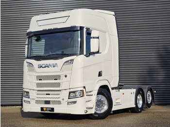 Tegljač SCANIA R 580