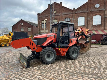 Rovokopač DITCH WITCH