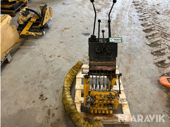 Bager utovarivač MASSEY FERGUSON