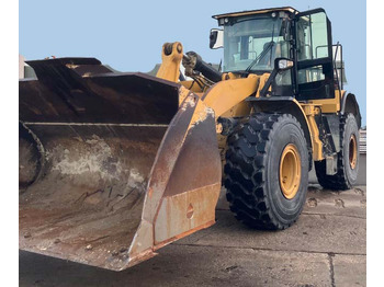 Utovarivač CATERPILLAR 966M