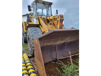 Utovarivač točkaš LIEBHERR L 551