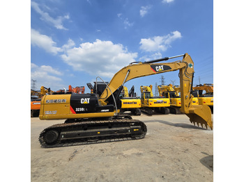 Bager CATERPILLAR 323D2L