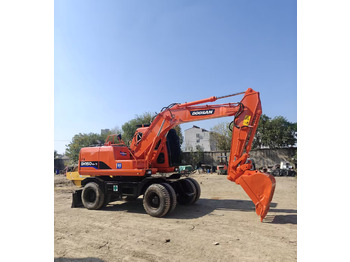Bager točkaš DOOSAN DH150W