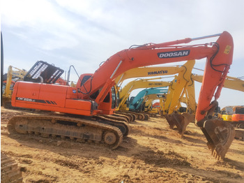 Bager guseničar Doosan DX225LC: slika 4