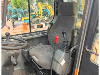 Bager točkaš Doosan DX60 W: slika 4