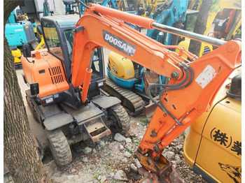 Bager točkaš Doosan DX60 W: slika 5