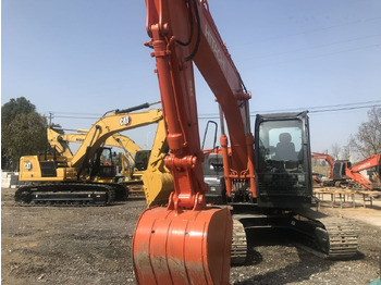 Bager guseničar Hitachi ZX130: slika 2