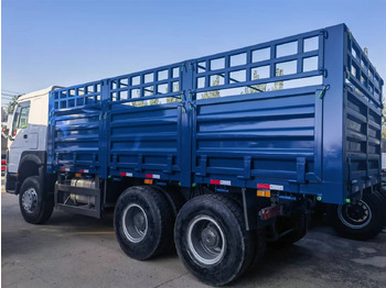 Kamion sa tovarnim sandukom Sinotruk HOWO 371 6*4 Fence truck: slika 2