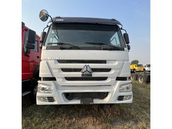 Tegljač SINOTRUK HOWO