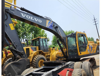 Bager guseničar VOLVO EC210BLC