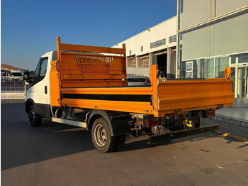 Dostavno vozilo istovarivač Volquete/Dumper IVECO 35C14 CAJA BASCULANTE: slika 4