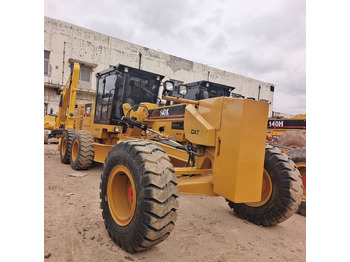 Grejder CATERPILLAR 140K