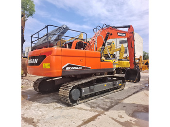 Bager guseničar DOOSAN DX225LCA