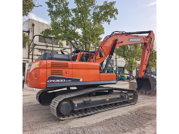 Bager guseničar DOOSAN DX300LC-9C