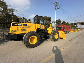 Utovarivač točkaš KOMATSU WA380