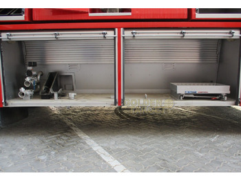 Reynold Boughton Barracuda 4x4 Airport Fire Truck Reynold Boughton Barracuda 4x4 Airport Fire Truck: slika 4