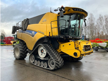 Kombinovani kombajn NEW HOLLAND CR series