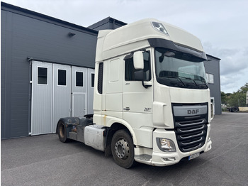 Tegljač DAF XF 460