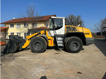 Utovarivač točkaš LIEBHERR L 556