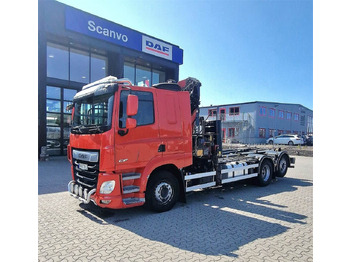 Kamion za utovaranje kontejnera DAF CF 430