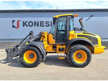 Utovarivač točkaš VOLVO L45