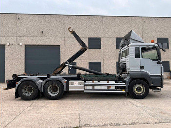 Kamion sa hidrauličnom kukom MAN TGS 26.440