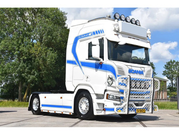 Tegljač SCANIA R 450