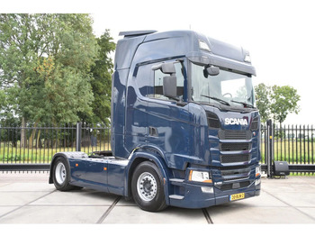 Tegljač SCANIA S 450
