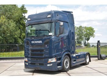 Tegljač SCANIA S 450