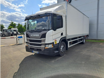 Kamion sa golom šasijom i zatvorenom kabinom SCANIA P 280