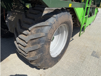 Kombajn AVR SPIRIT 8200: slika 4