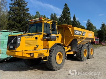 Zglobni kiper VOLVO A25C