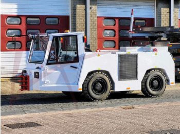 Aerodromski traktor TLD