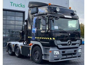 Kamion sa dizalicom MERCEDES-BENZ