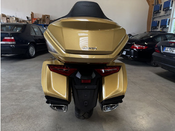 Motocikl Honda Goldwing GL 1800 DCT Tour 50th Anniversary: slika 4