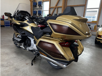 Motocikl Honda Goldwing GL 1800 DCT Tour 50th Anniversary: slika 3