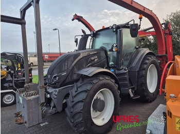 Traktor VALTRA T234