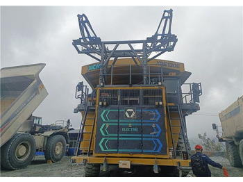 Kiper sa krutom šasijom/ Kiper za kamen XCMG Factory Xde130e 2022 Year High Performance 130 Ton Used Tipper Dump Truck for Mining: slika 2