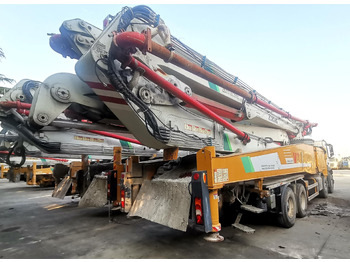 Auto pumpa za beton XCMG Official HB62V Second Hand Concrete Pump Truck 62m Truck-mounted Concrete Pump Price: slika 4