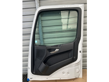 Vrata i delovi novi MERCEDES DOOR RIGHT  narrow cab M-CLASSIC SPACE  ACTROS AROCS MP4 MP5 BRAND NEW: slika 2