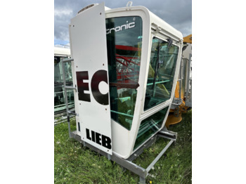 Toranjski kran LIEBHERR