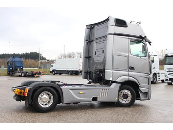 Tegljač Mercedes-Benz Actros 1853 LS: slika 3