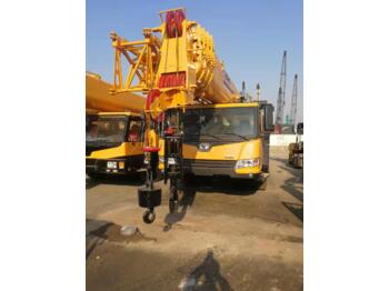 Pokretni kran XCMG QY70K