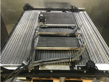 Radijator Liebherr Combined Radiator: slika 5