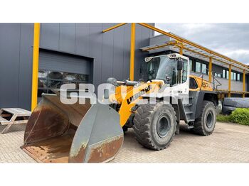 Utovarivač točkaš LIEBHERR L 576