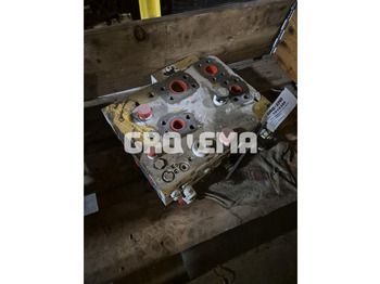 Zaglavlje motora LIEBHERR