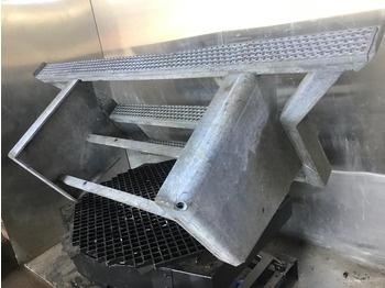 Kabina i enterijer LIEBHERR