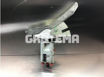 Pedala LIEBHERR