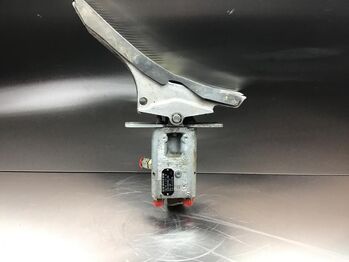 Pedala LIEBHERR