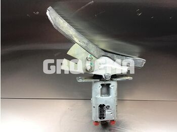 Pedala LIEBHERR